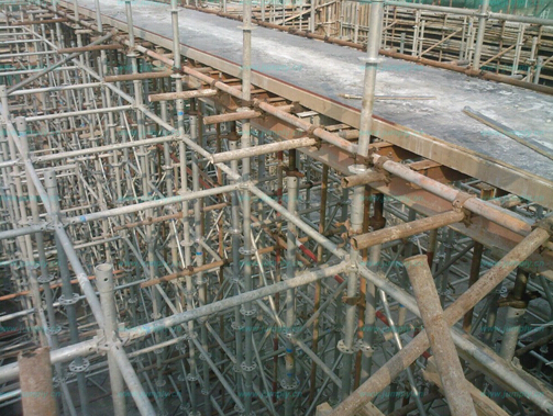 建筑钢管脚手架